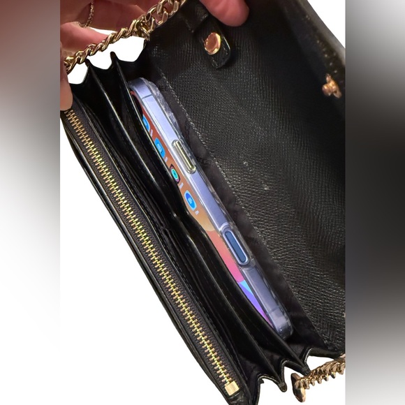 Authentic Michael Kors Jet Set Charm Envelope Black Crossbody Bag - Picture 9 of 10